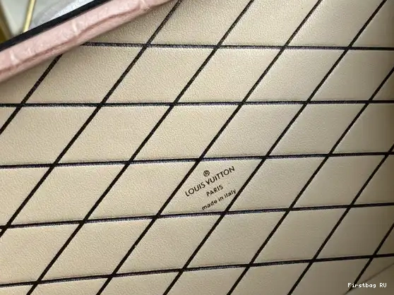 First bags ru reviews MALLE LOUIS VUITTON PETITE 0706